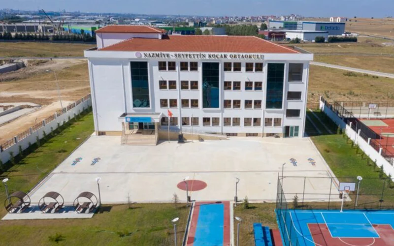 Kapaklı Nazmiye Seyfettin Koçak Ortaokulu