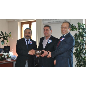 Vergi Rekortmenlerine Nostaljik Radyo